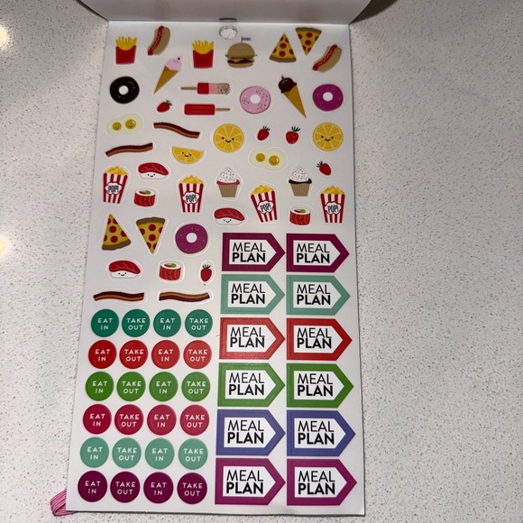 Happy Planner “MOM - MINI” Sticker Book - Picture 4 of 13